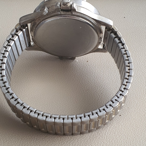 Paul Jardin Silver/Blue Rhinestone Spinner Men's Watch - Picture 3 of 4